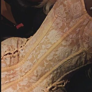 Elegant Lace Corset in Cream and Tan